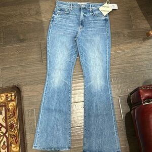 MOTHER High Waisted Weekender size 31